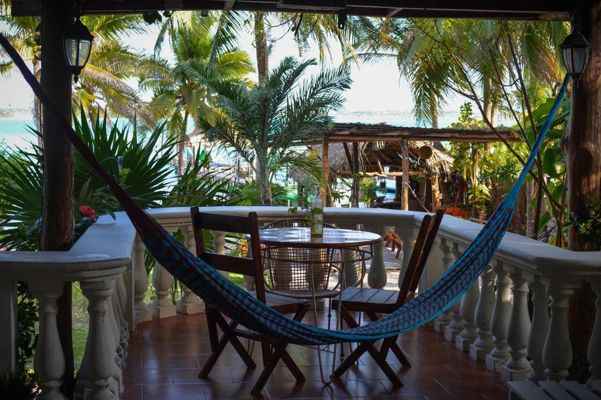 Tortuga Bacalar Bed & Breakfast ภายนอก รูปภาพ